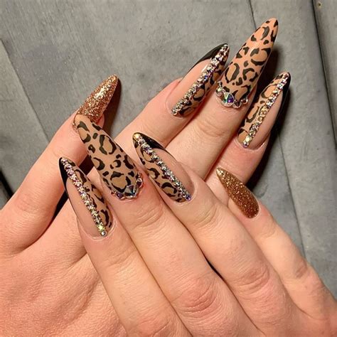 leopard nails images.